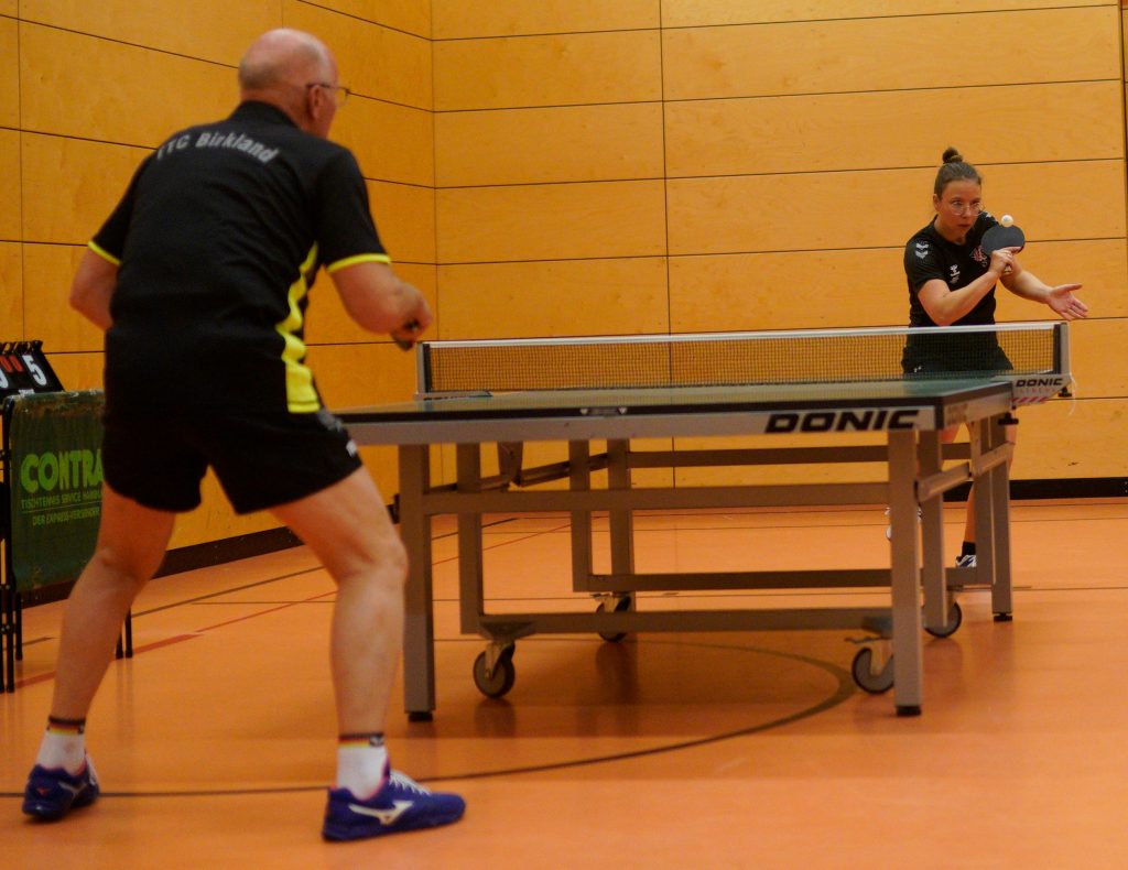 Erstes Foto vom Tischtennis Spiel SG Peiting-Peißenberg gegen den TTC Birkland.